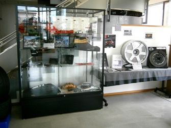 ＧーＴＲ専門店だけの専用コーナーがあります。