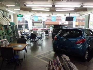 店内１