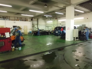 整備工場