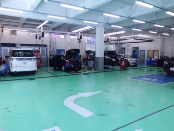 整備工場