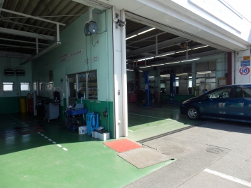 サービス工場