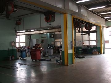 サービス工場