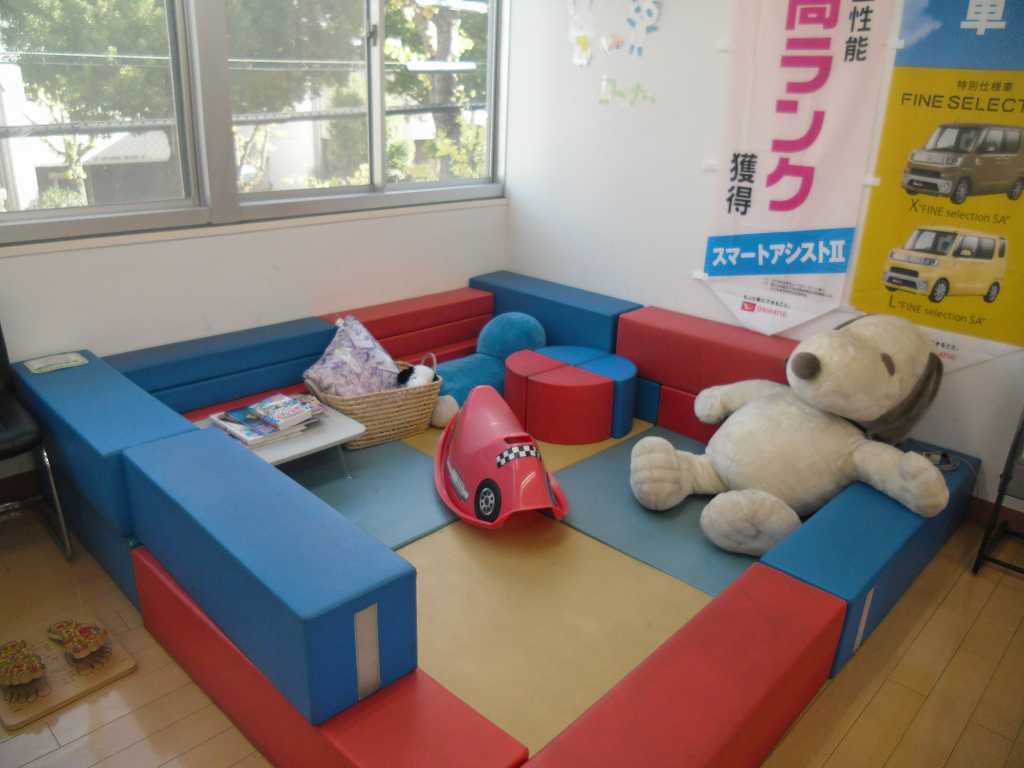 キッズコーナーがございます。