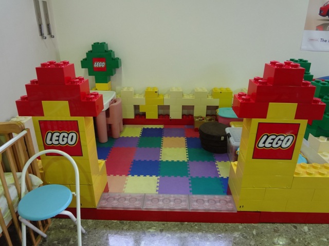 キッズコーナー：ＬＥＧＯブロックコーナーです♪