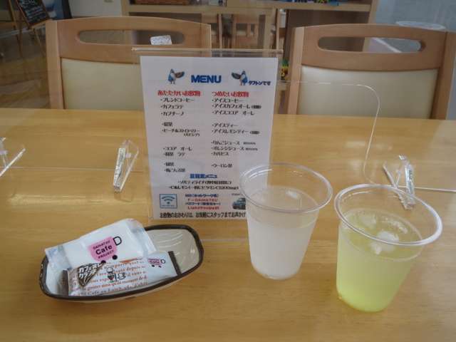 季節に合わせてお飲み物をご用意オリジナルのスイーツもつけて!