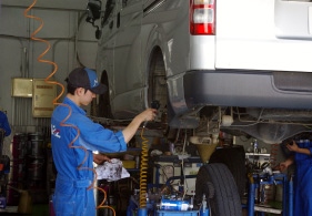 安心と信頼のメンテナンス工場も完備