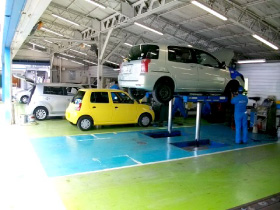 車検・点検・お車のことなら何でもご相談下さい