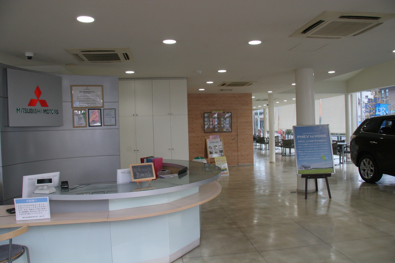 東日本三菱自動車販売 高井戸店  ディーラーへ行こう！NEW CAR マッチ 