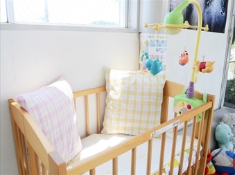 ベビーベッドもご用意しております