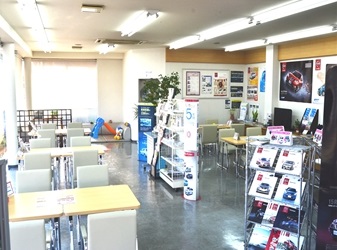 お買い物帰りでも、お気軽にお立ち寄りください