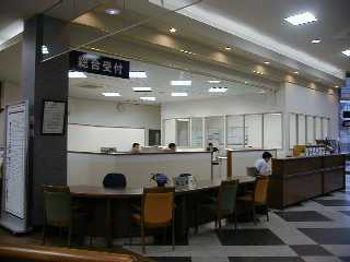 受付カウンター