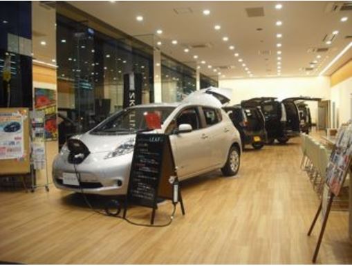 ぜひ新しいショールームを見にいらしてください♪