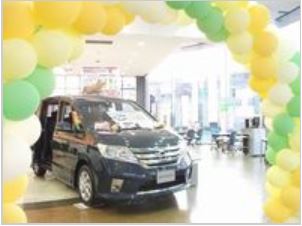 明るいお席でゆっくりお話下さい。