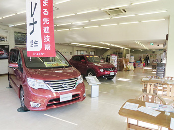 話題の新車を展示しております！！