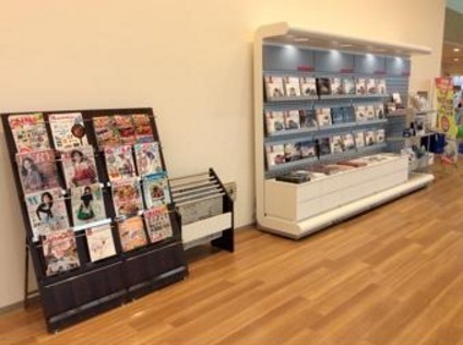 女性誌、男性誌を取り揃えております。ご自由にご覧下さい！