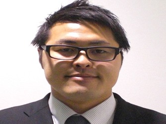 山崎　敏行