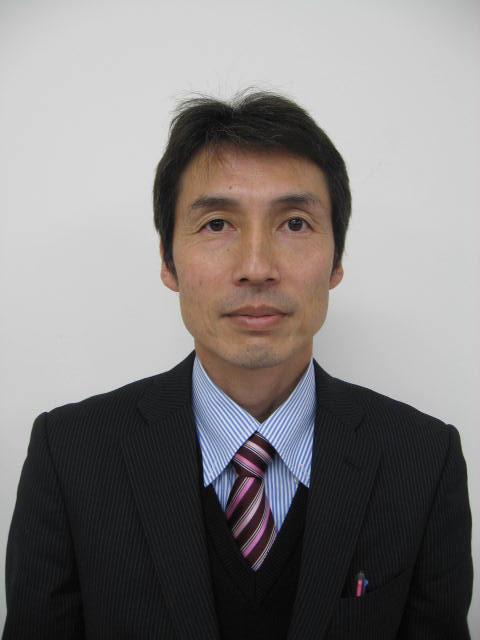萩尾 友治