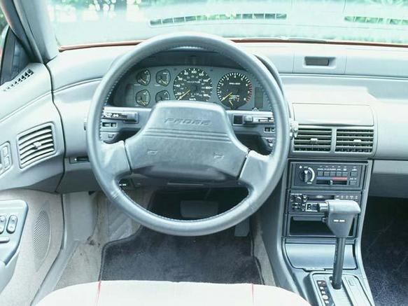 フォード プローブ 1990年式モデル Gt Mt 左ハンドル のスペック詳細 新車 中古車見積もりなら Mota