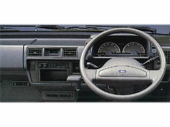 フォード スペクトロン 歴代モデル グレード 外装 内装写真一覧 新車 中古車見積もりなら Mota