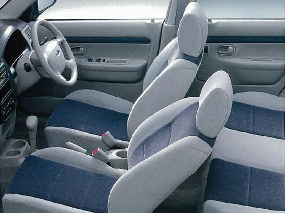 フォード フェスティバミニワゴン 価格 車種カタログ情報 新車 中古車見積もりなら Mota