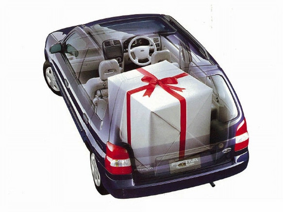 フォード フェスティバミニワゴン 価格 車種カタログ情報 新車 中古車見積もりなら Mota