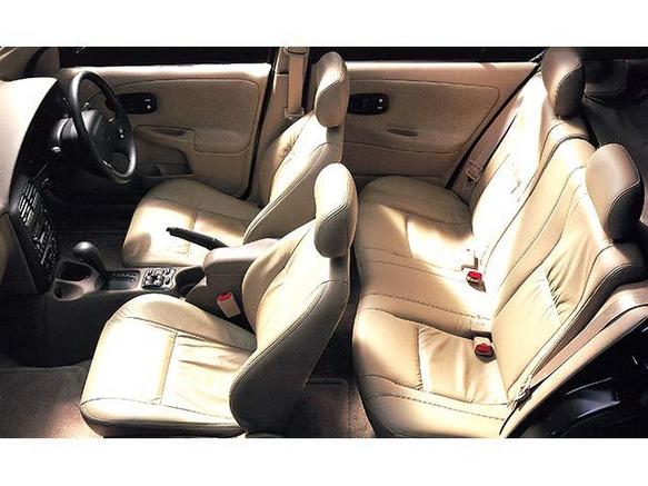 サターン Sl2 価格 車種カタログ情報 新車 中古車見積もりなら Mota