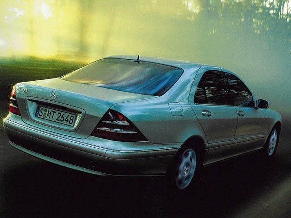 メルセデス・ベンツ Sクラス 1998年式モデル S320 AT 左ハンドル メルセデス・ベンツ Sクラス 1998年式モデル S320 AT 左ハンドル