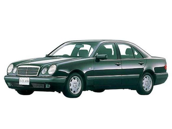 メルセデス・ベンツ Eクラス 1995年式モデル E320 AT 左ハンドル