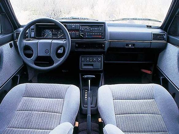 フォルクスワーゲン ジェッタ 1990年式モデル GLi AT 左ハンドル