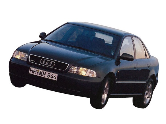 アウディ A4 1995年式モデル 1.8T クワトロ 4WD MT のスペック