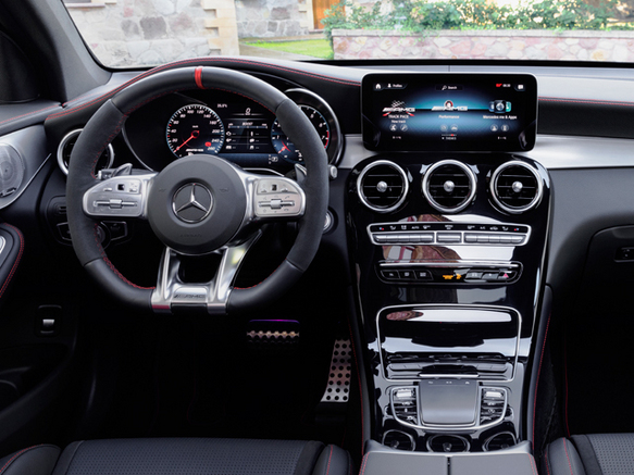 メルセデスamg Glcクーペ 歴代モデル グレード 外装 内装写真一覧 新車 中古車見積もりなら Mota