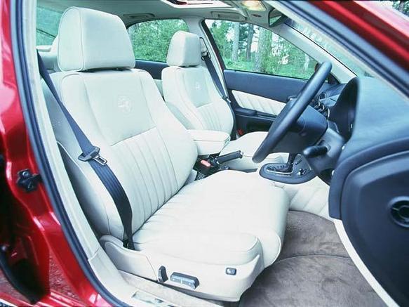 アルファ ロメオ アルファ166 1999年式モデル 3.0 V6 24V スポルト