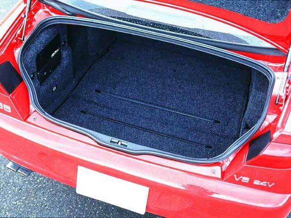 アルファ ロメオ アルファ166 1999年式モデル 3.0 V6 24V スポルト