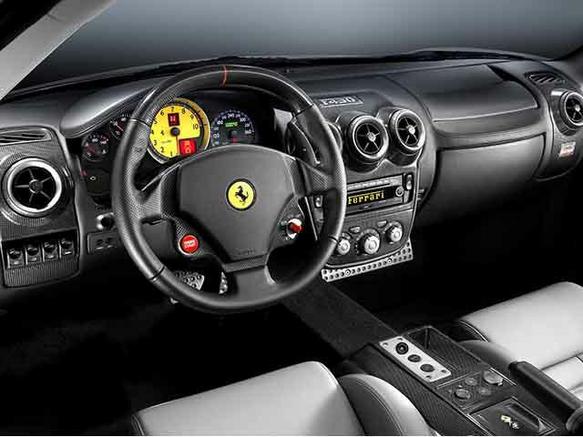 フェラーリ F430 2005年式モデル 4.3 MT 左ハンドル のスペック詳細