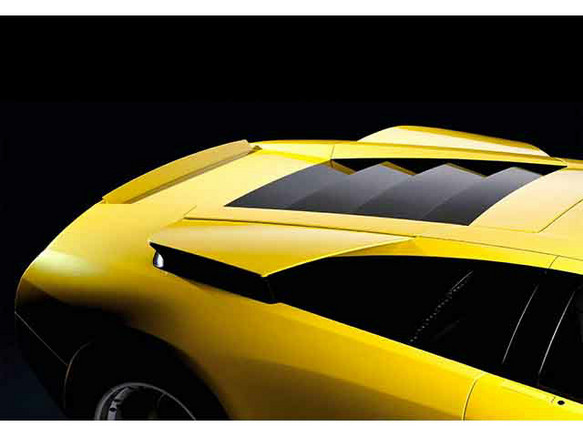 ランボルギーニ ムルシエラゴ 2001年式モデル 6.2 4WD MT のスペック