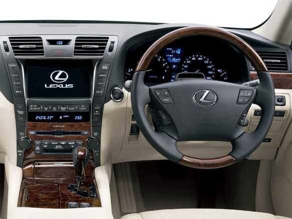 レクサス LS 2006年式モデル 460 バージョンSZ Iパッケージ AT