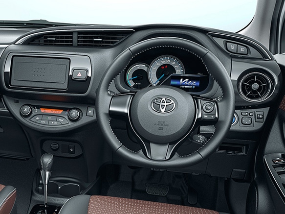 トヨタ ヴィッツ 10年式モデル 1 3 F アミー 4wd Cvt のスペック詳細 新車 中古車見積もりなら Mota