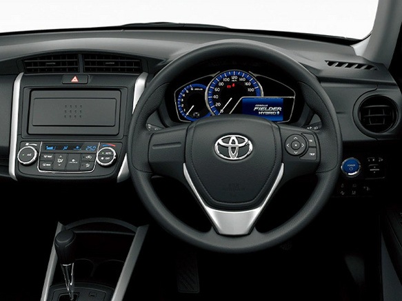 トヨタ カローラフィールダー 年式モデルの価格・カタログ情報