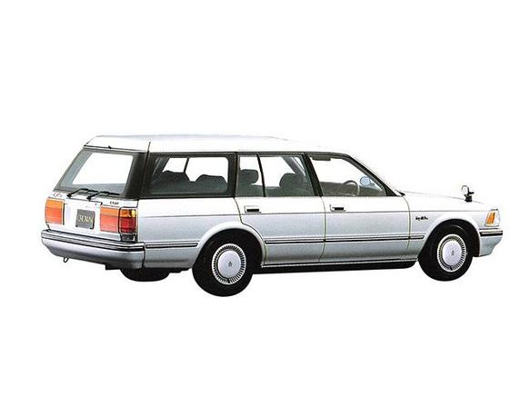 トヨタ クラウンワゴン 1987年式モデル 2.4 スーパーサルーン