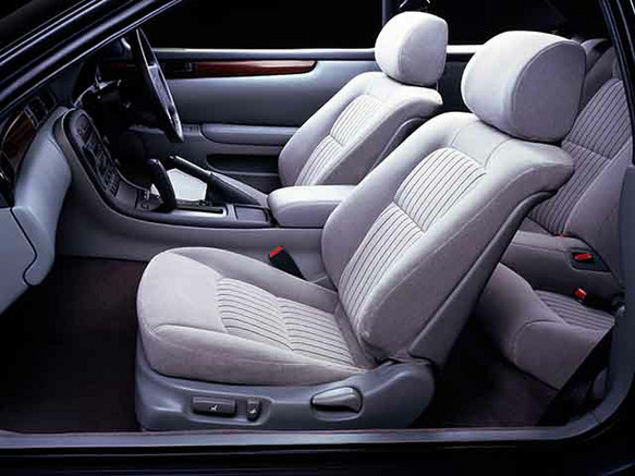 トヨタ ソアラ 1991年式モデル 4.0 GT-L EMVパッケージ装着車 AT