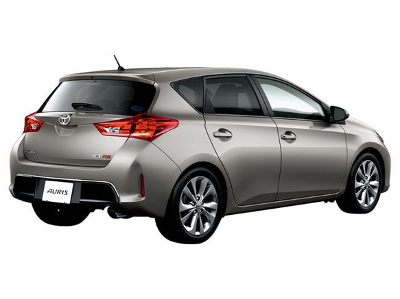 トヨタ オーリス 2012年式モデル 1.8 RS Sパッケージ MT の