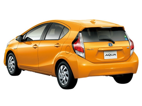 トヨタ アクア 2011年式モデル 1.5 G CVT のスペック詳細 | 新車