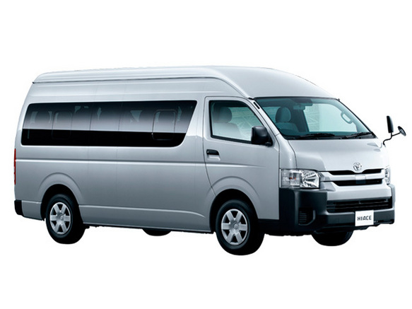 トヨタ ハイエースコミューター 2025年式の画像