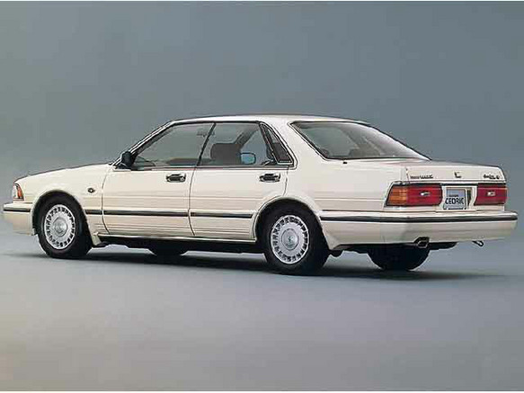 日産 セドリック 1987年式モデル 3.0 V30ターボブロアム VIP C
