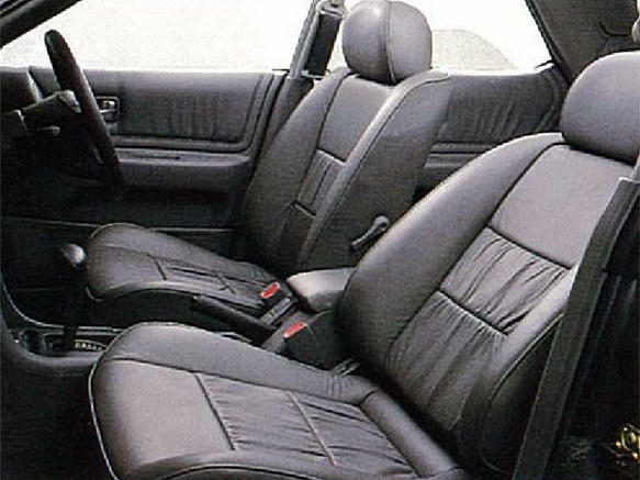 日産 ブルーバードARX 1991年式モデル 2.0 G アテーサ 4WD MT の