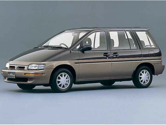 日産 プレーリー 1988年式の画像