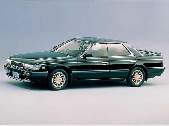 日産 ローレル 1988年式モデル 2.0 メダリスト クラブ・S MT の