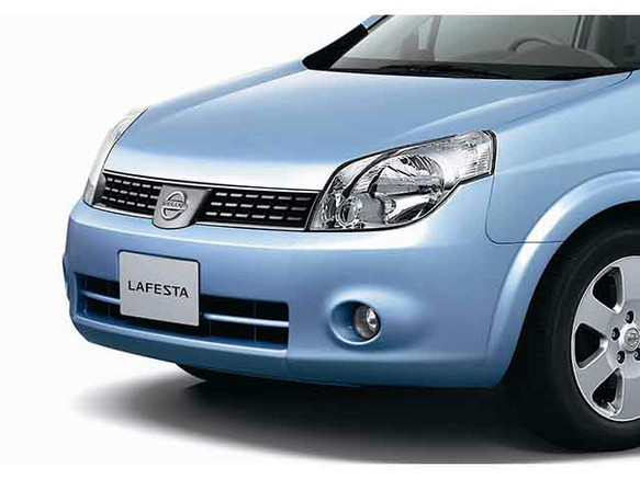 日産 ラフェスタ 2004年式モデル 2.0 ハイウェイスター