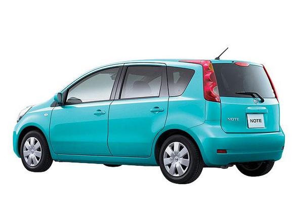 日産 ノート 2005年式モデル 1.6 16RZ エアロスタイル MT の