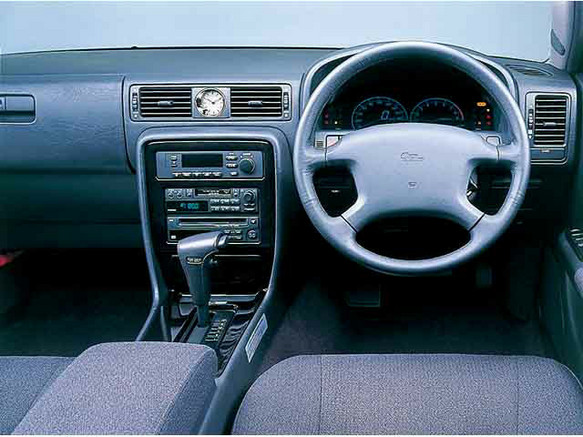 日産 グロリア 1991年式モデル 3.0 グランツーリスモ 60th